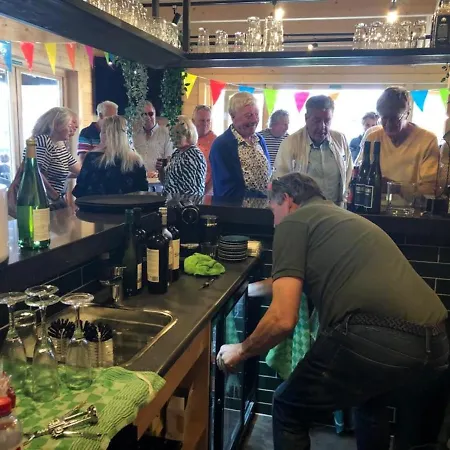 71 Op Recreatiepark De Wielen * سينت مارتن