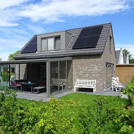 بيت للعطل 71 Op Recreatiepark De Wielen