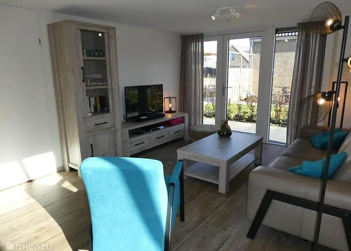 71 Op Recreatiepark De Wielen Vakantiehuis