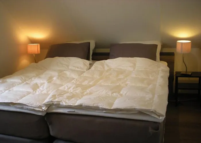 71 Op Recreatiepark De Wielen Vakantiehuis *